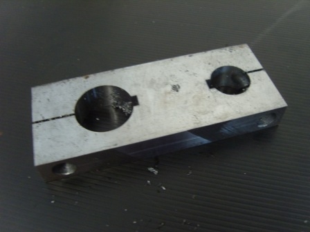 Kostka podrzutnika Z-562 095.000.004.jpg
